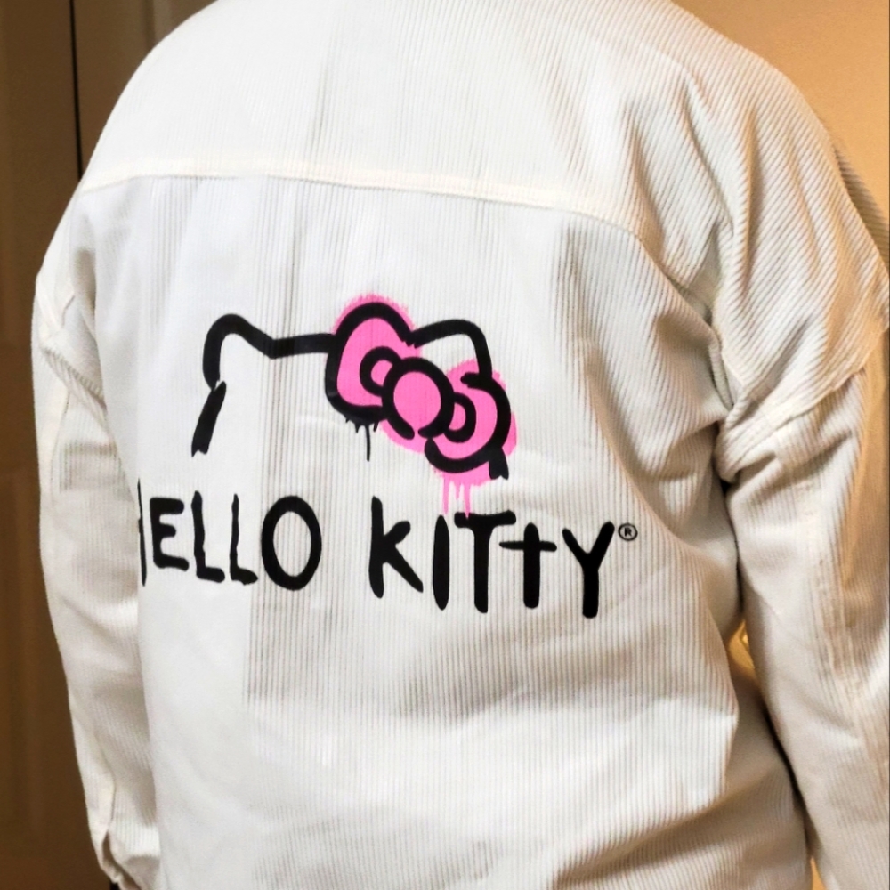 Hello Kitty x Forever 21 Shirt
